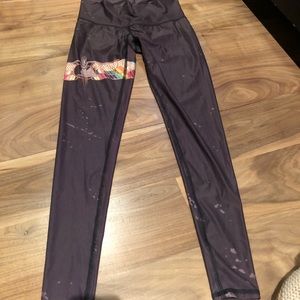 Teeki leggings